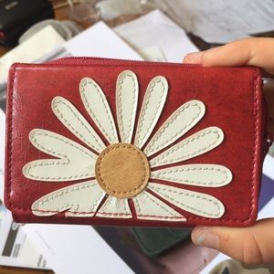 Lavishy red wallet and coin purse w/ white flower